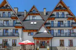 Гатэль Liptakówka - пярэдняя частка будынка