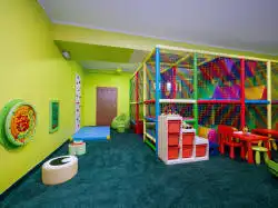 Гульнявая пакой для дзяцей - перашкоды, блокі, скалалажанне